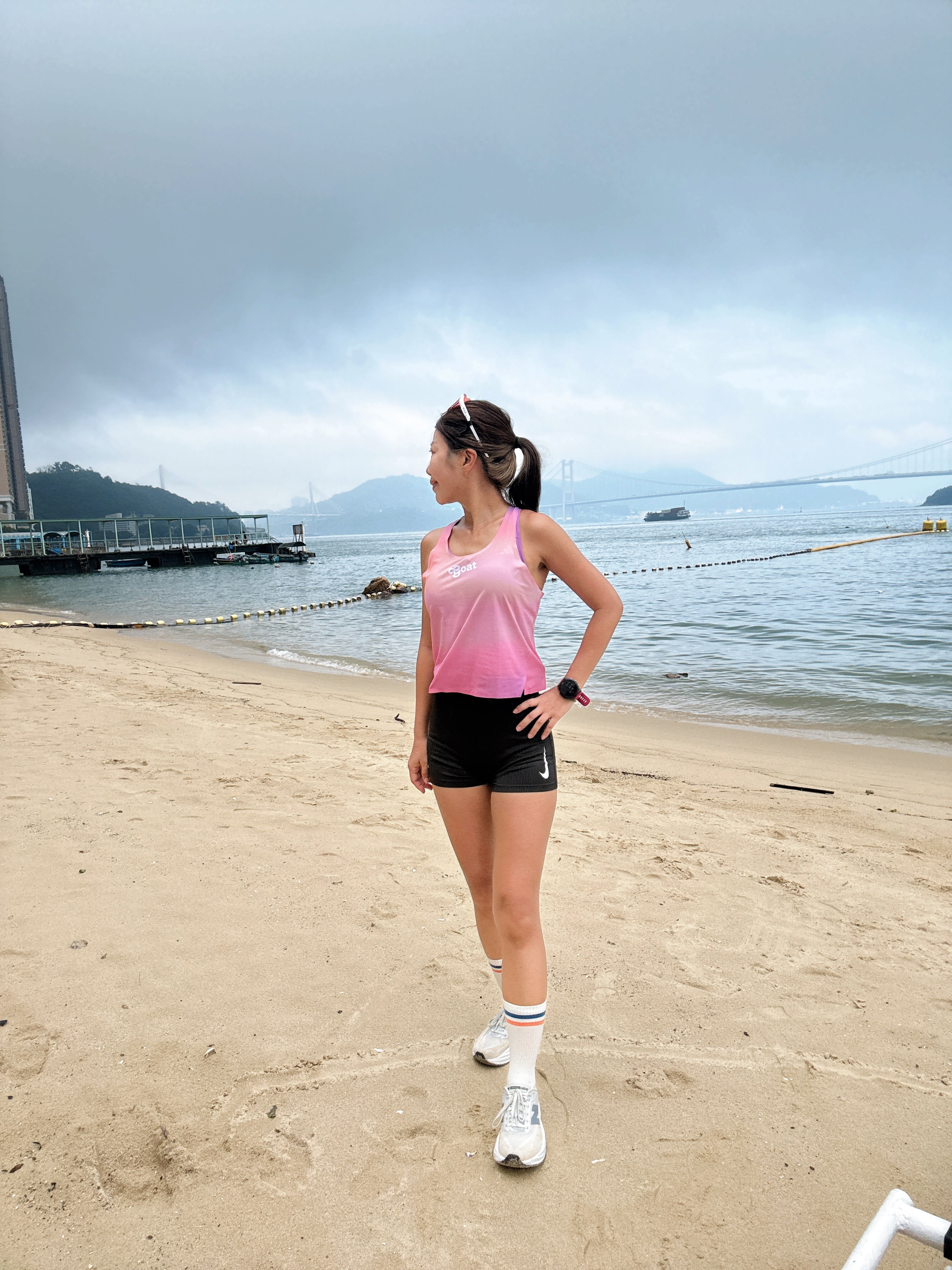 Women's Seamless Crop Tank Version 2 - Peach Mist